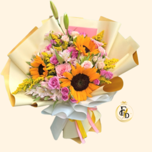 Ramo con Rosas en Tonos Rosados y Girasoles